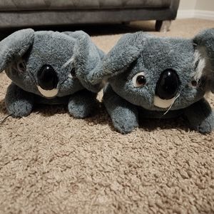 Koala Slippers Women's Size 8-10